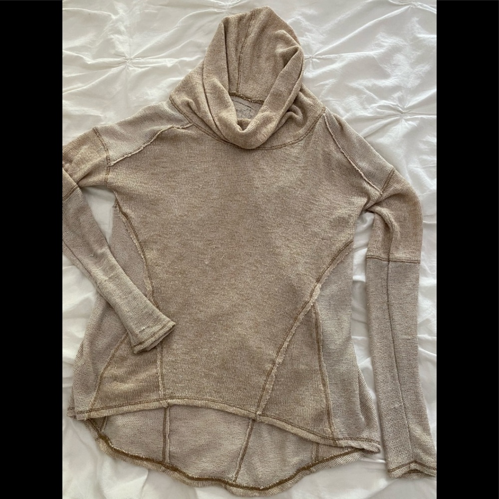 Cozy free people sweater.